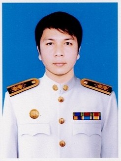 นายสิทธิศักดิ์ โคตรชมภู